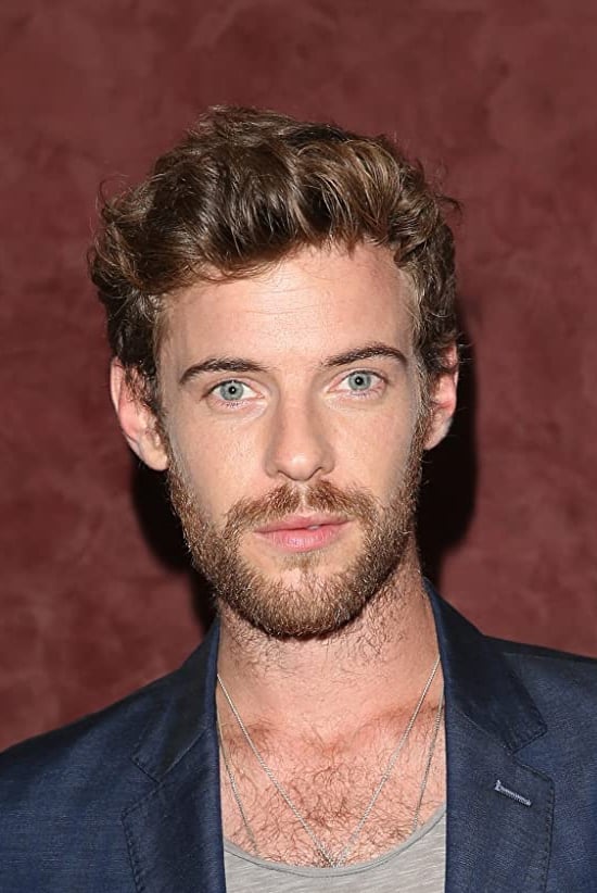 Фото Гаррі Тредевей (Harry Treadaway)