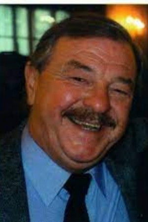 Фото  (Ronnie Hazlehurst)