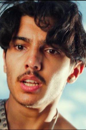 Фото  (Robin Khatiri)