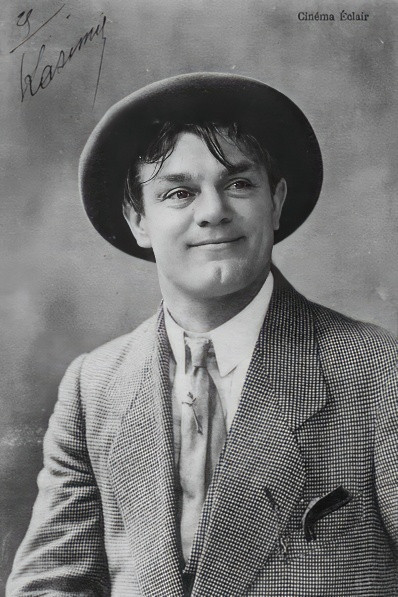 Фото  (Lucien Bataille)