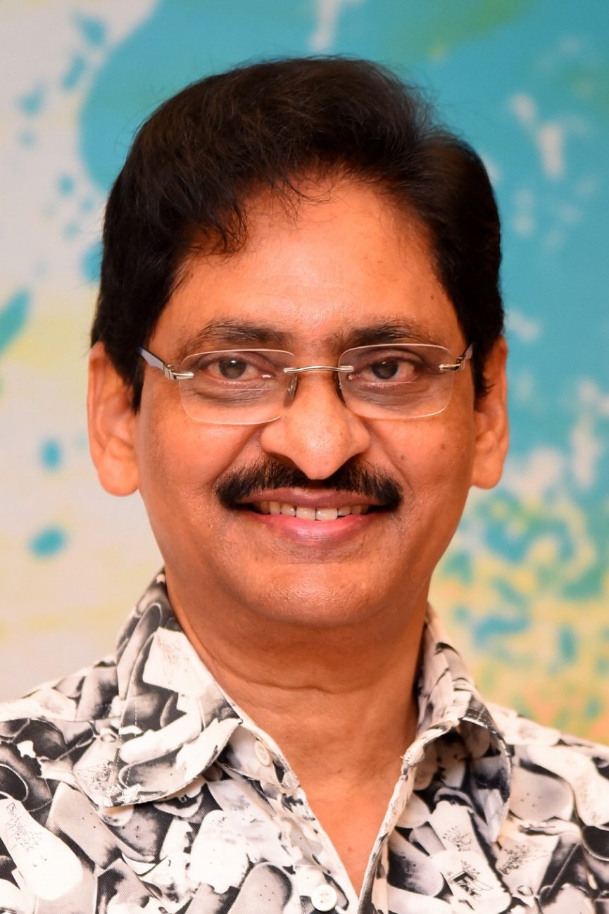Фото  (S.V. Krishna Reddy)