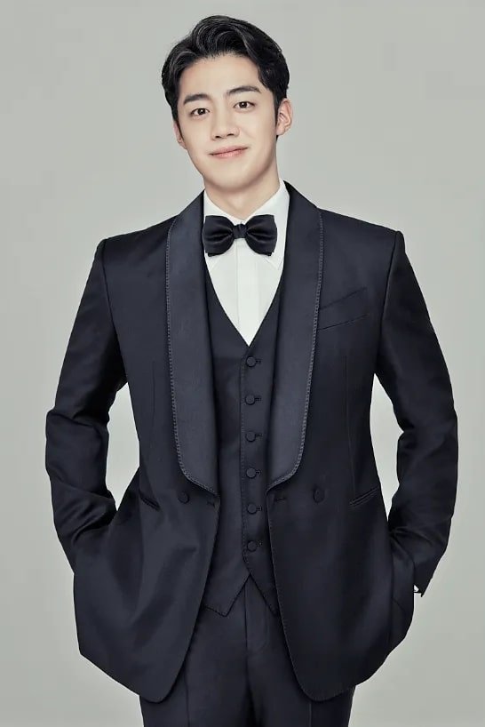 Фото  (Gil Byeong-min)