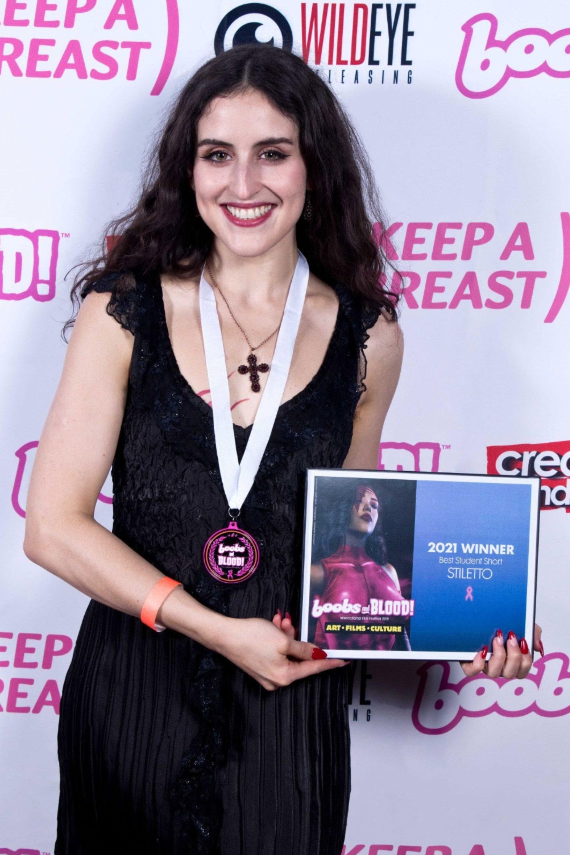 Фото  (Maclaine Lowery)