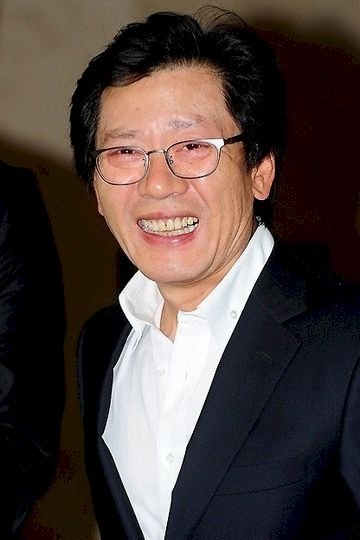 Фото  (Lee Hee-do)