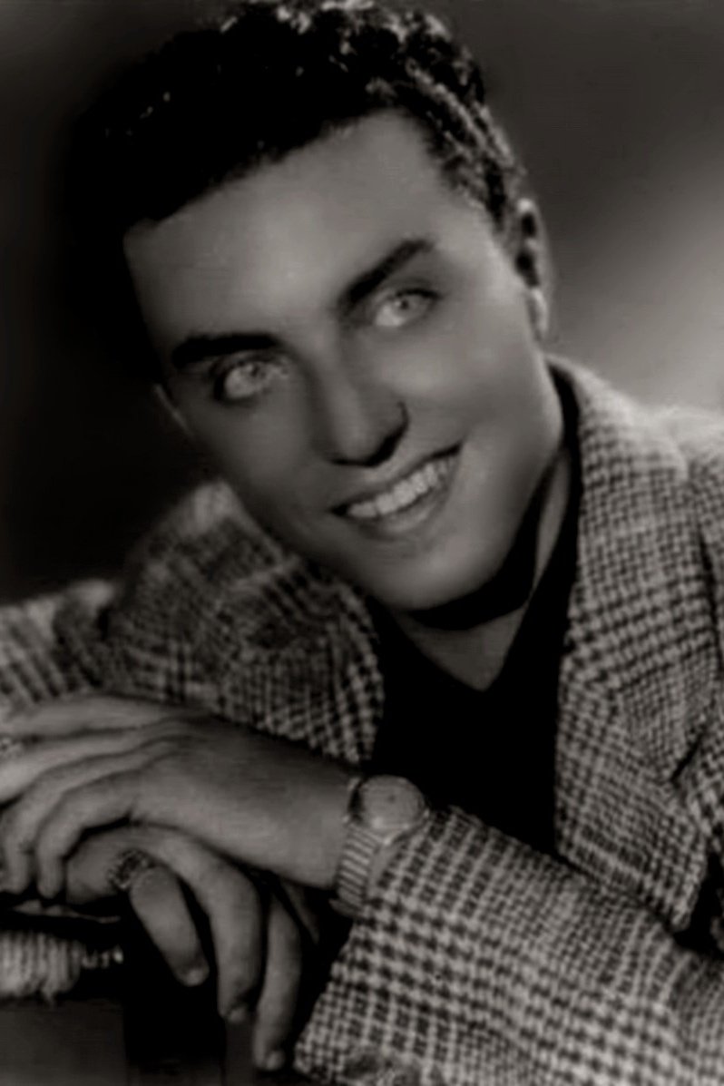 Фото  (Maurice Jouvet)