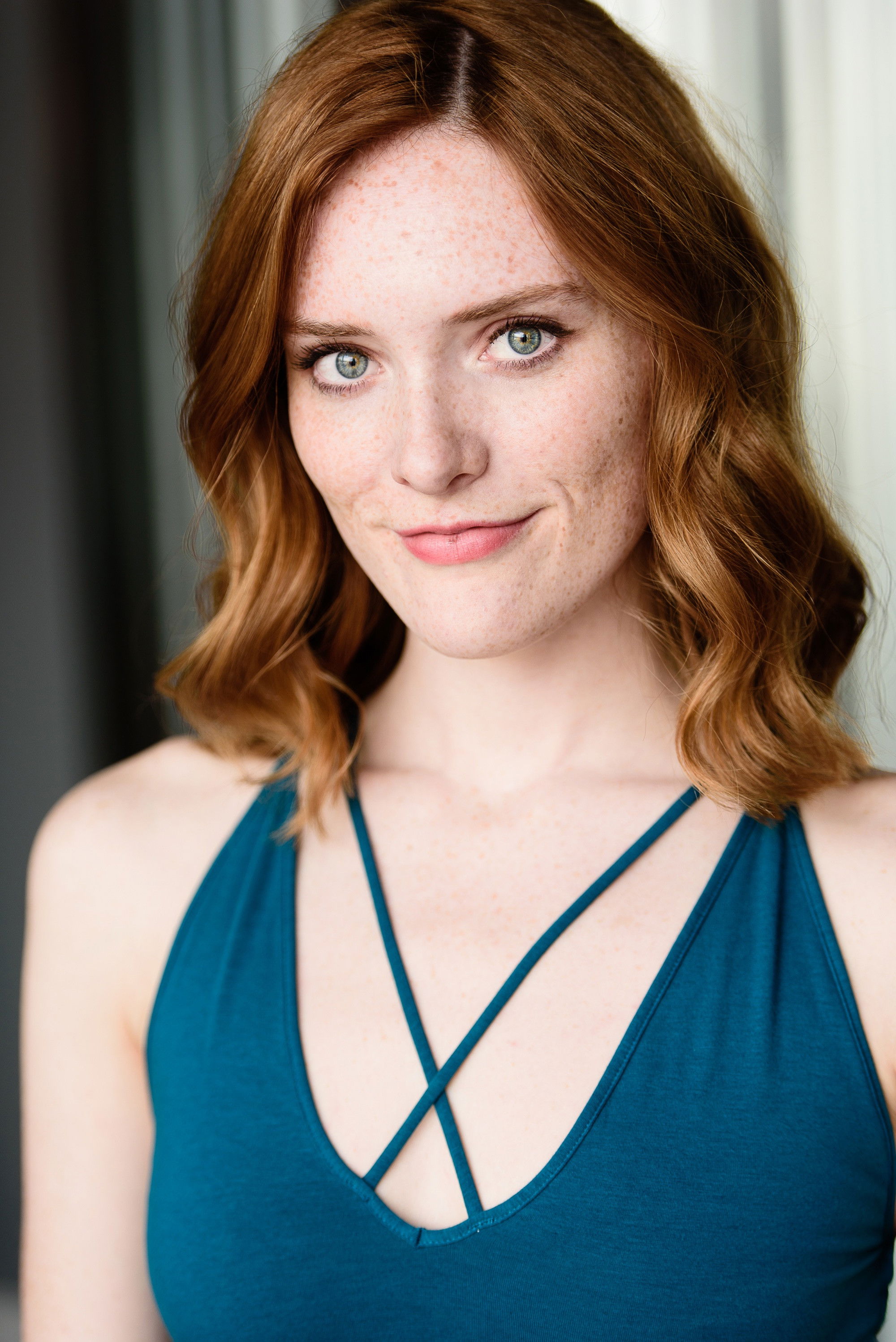 Фото  (Mary Neville)