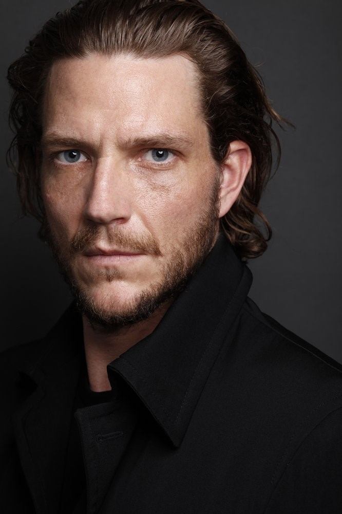 Фото  (Peter Douglas)