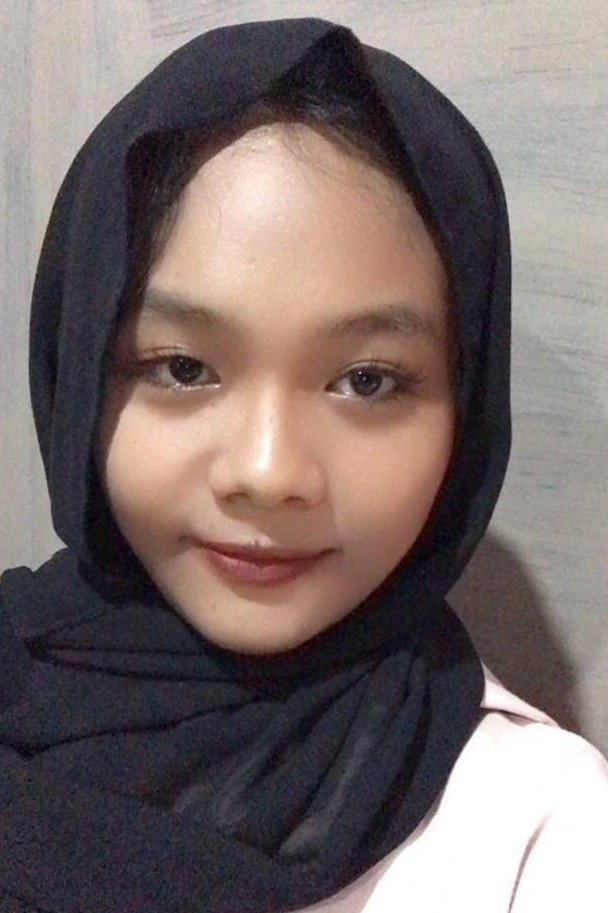 Фото  (Nur Cahyani)