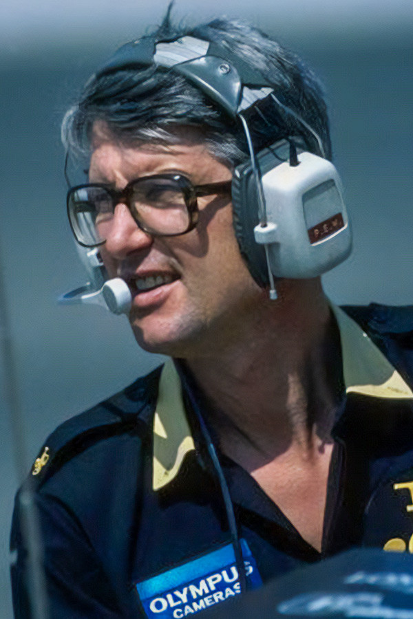 Фото  (Peter Warr)