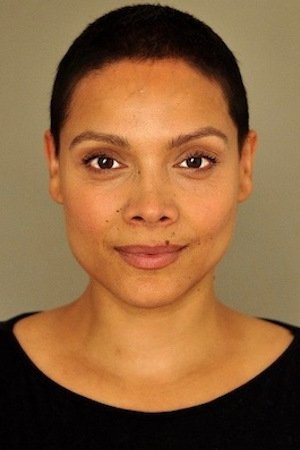 Фото  (Clara Indrani)