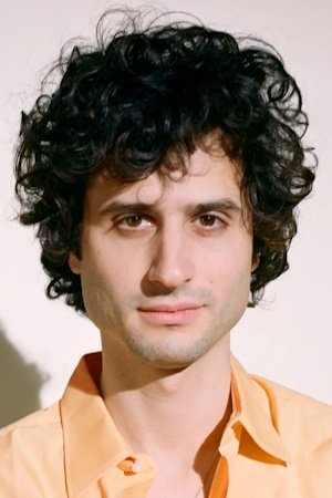 Фото  (Adrien Gallo)