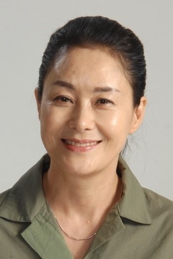 Фото  (Lee Hwa-Young)