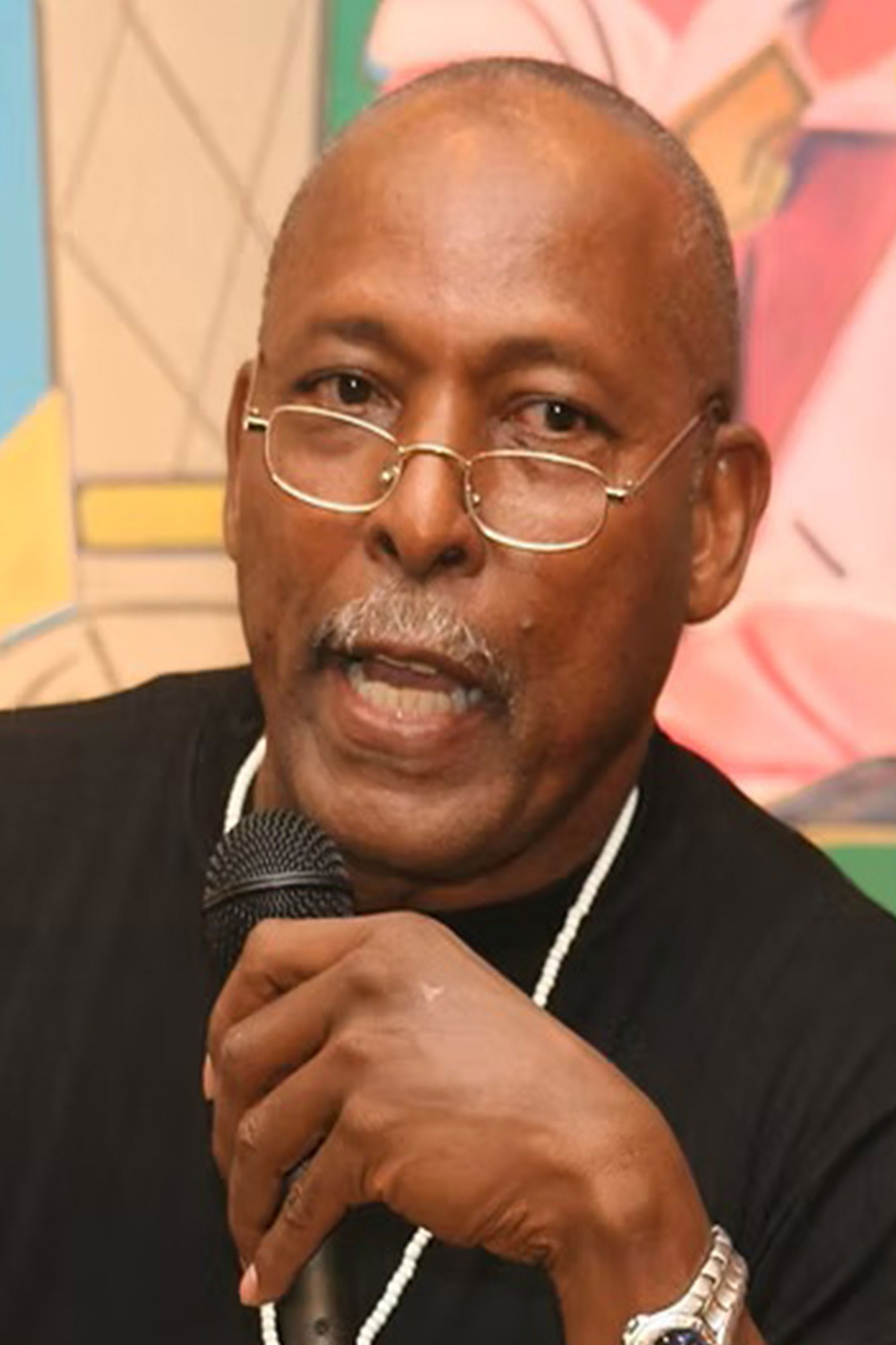 Фото  (James Small)