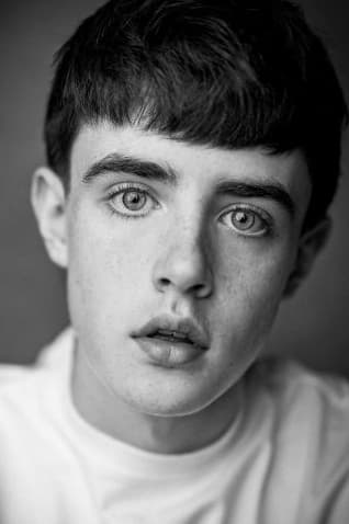 Фото  (Daniel Quinn-Toye)