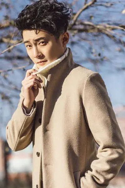 Фото  (Han Bowei)