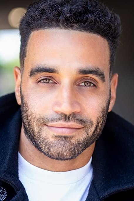 Фото  (Avi Bernard)