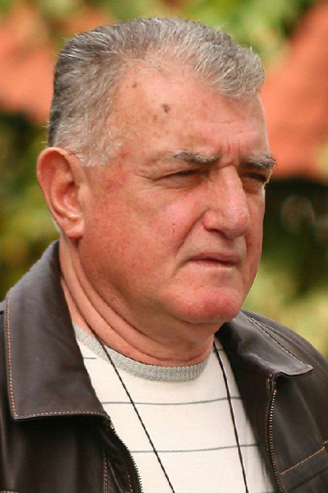 Фото  (Yaşar Seriner)