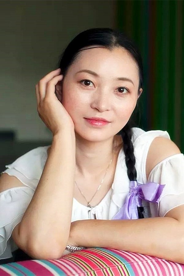 Фото  (Li Weiyi)