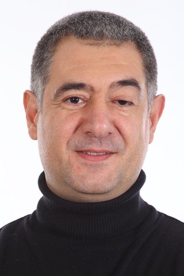 Фото  (Melih Ekener)