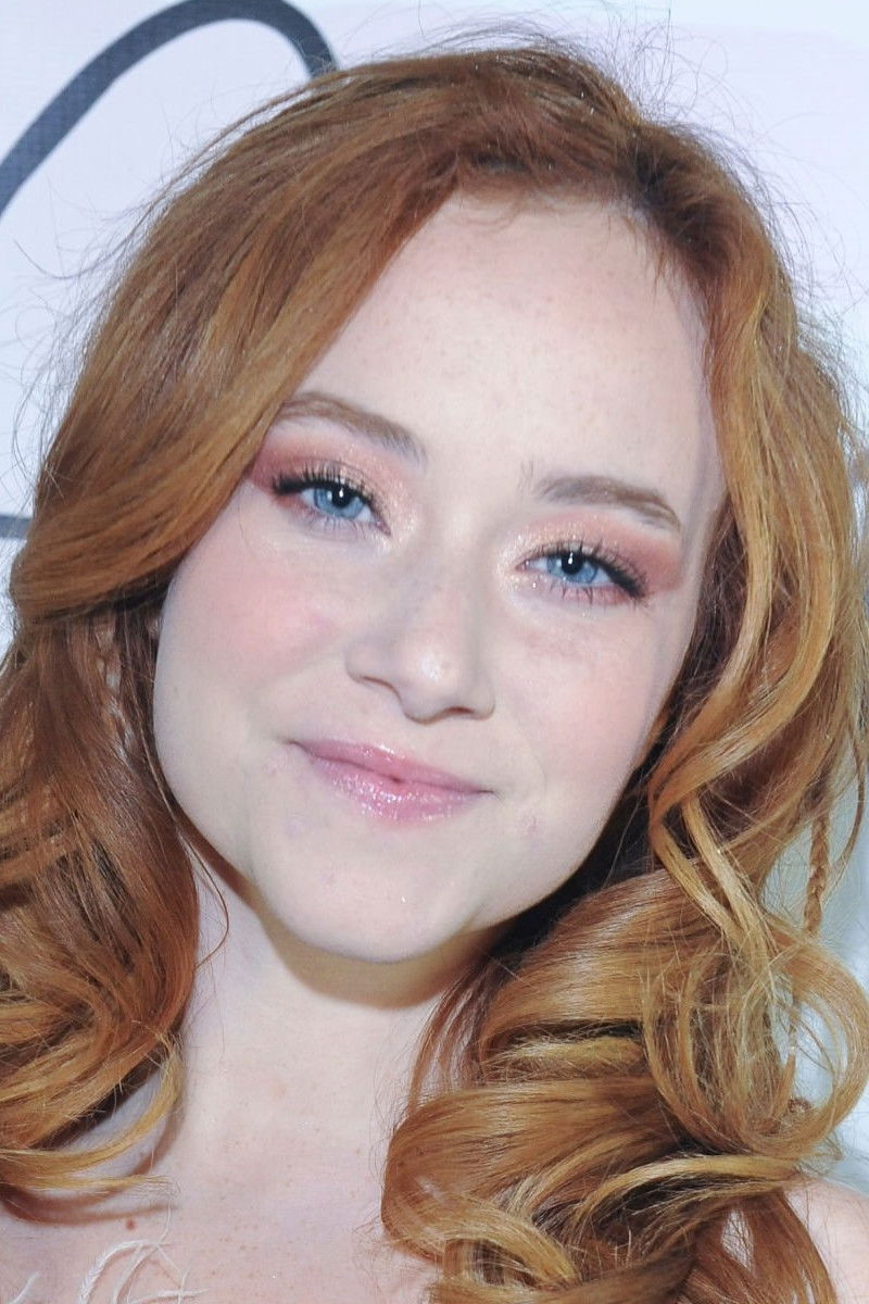 Фото  (Tannis Kristian Bailey)