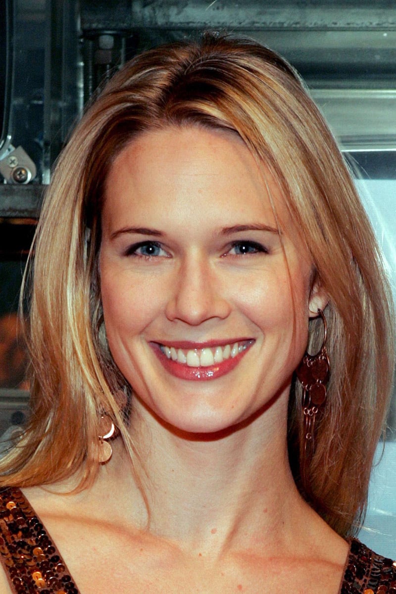 Фото Стефані Марч (Stephanie March)