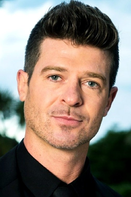 Фото  (Robin Thicke)