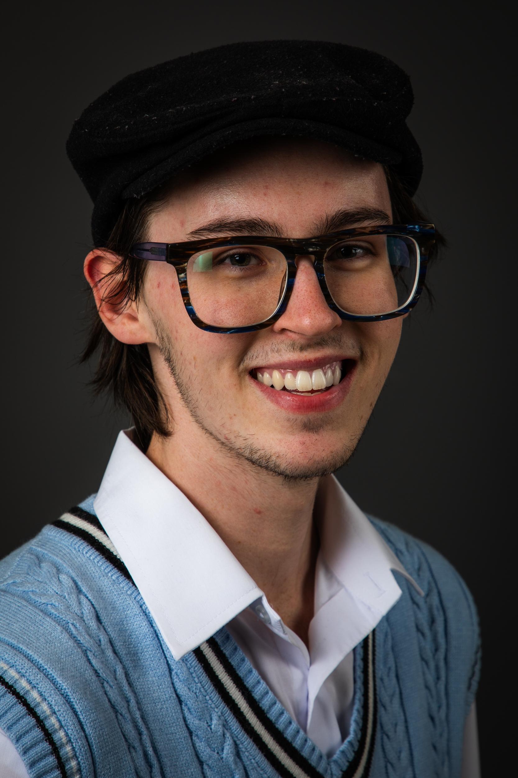 Фото  (Joshua Webb)