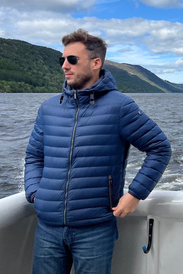 Фото  (Víctor Herrera Calvo)