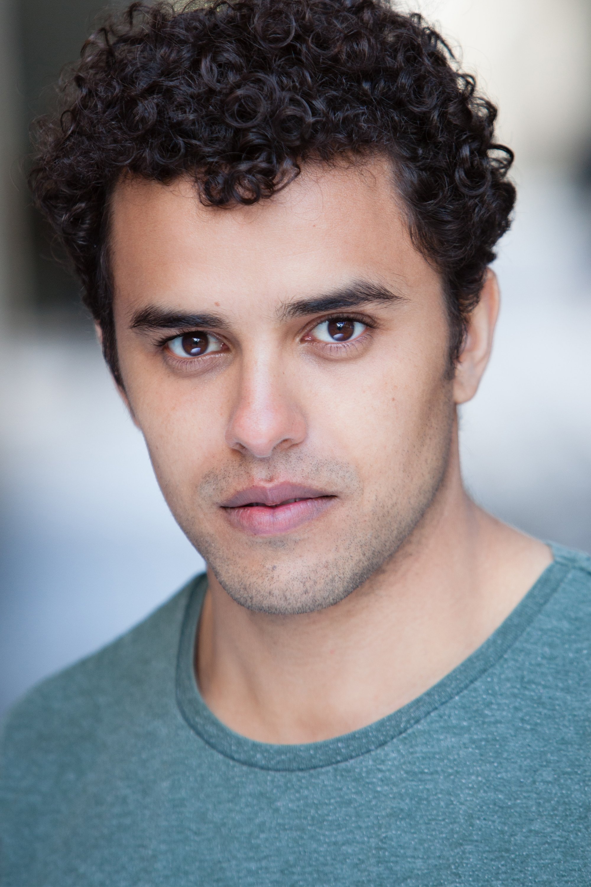 Фото  (Luke Brady)