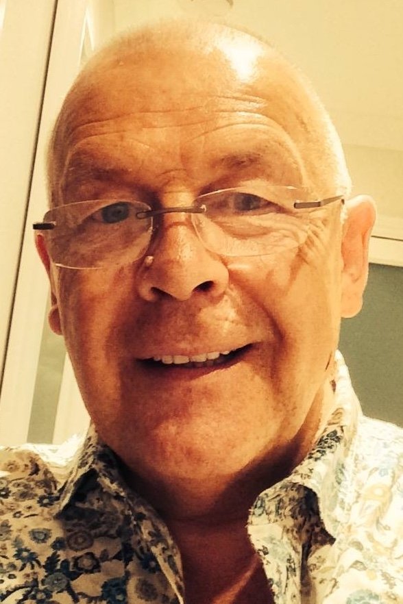 Фото  (Colin Solman)