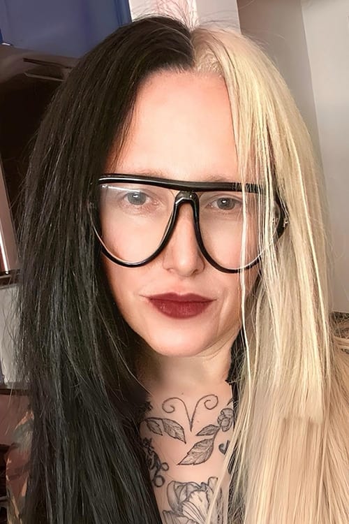 Фото Емма Флемінг (Emma Fleming)