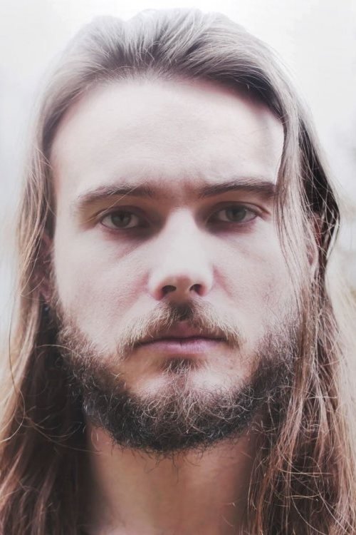 Фото  (Dion Gleeson)