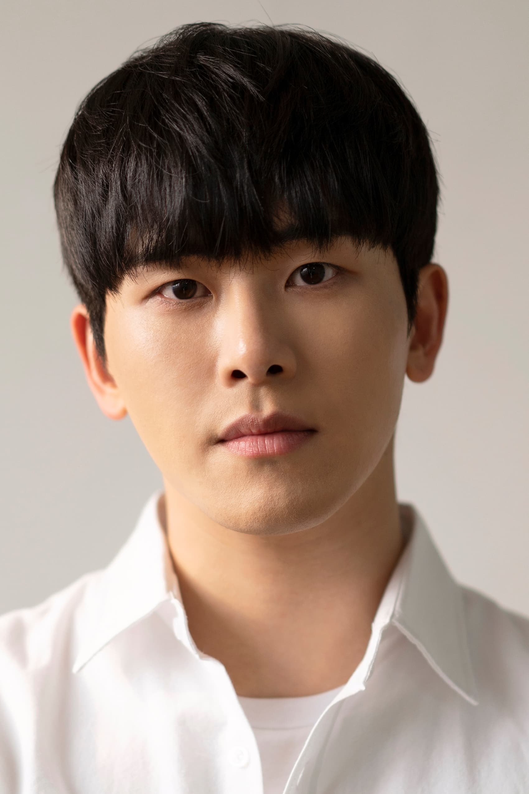 Фото  (Lee Ho-won)