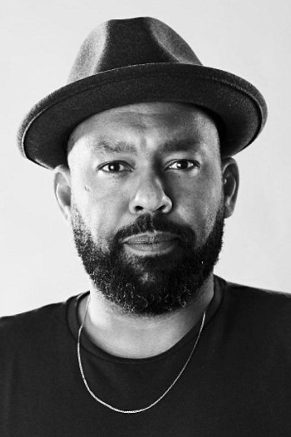 Фото  (David Mayonga)