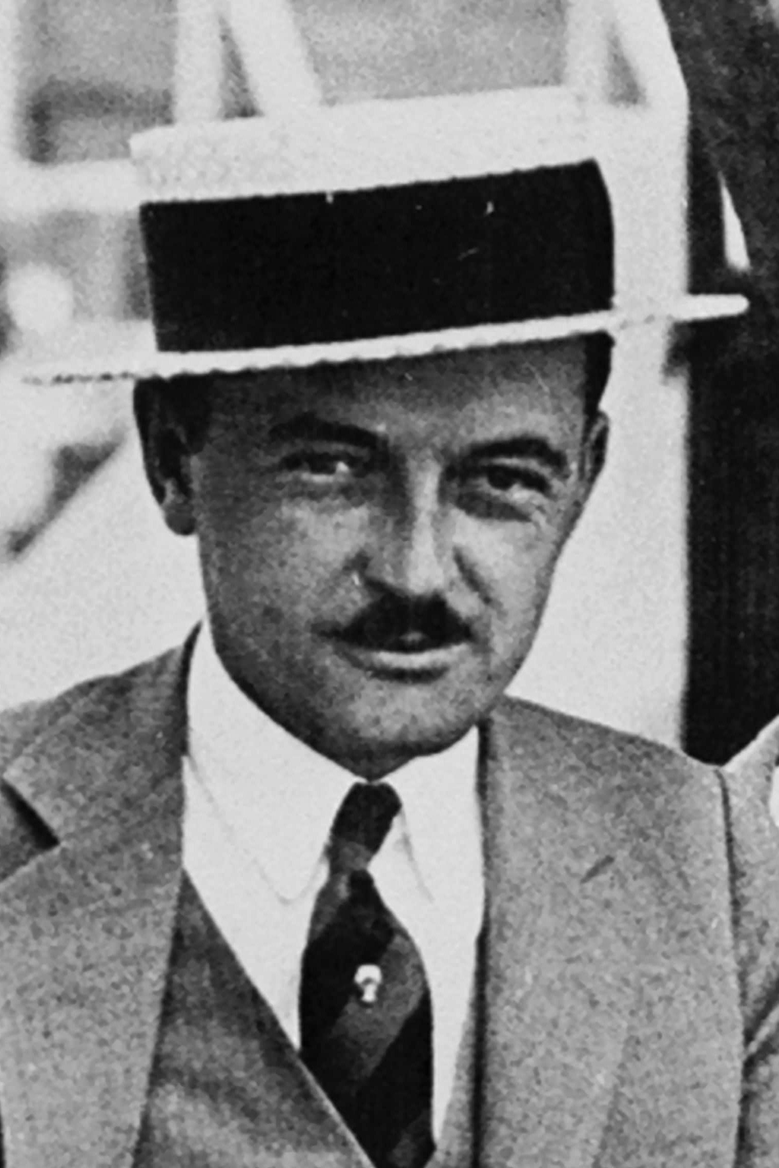 Фото  (James Flood)