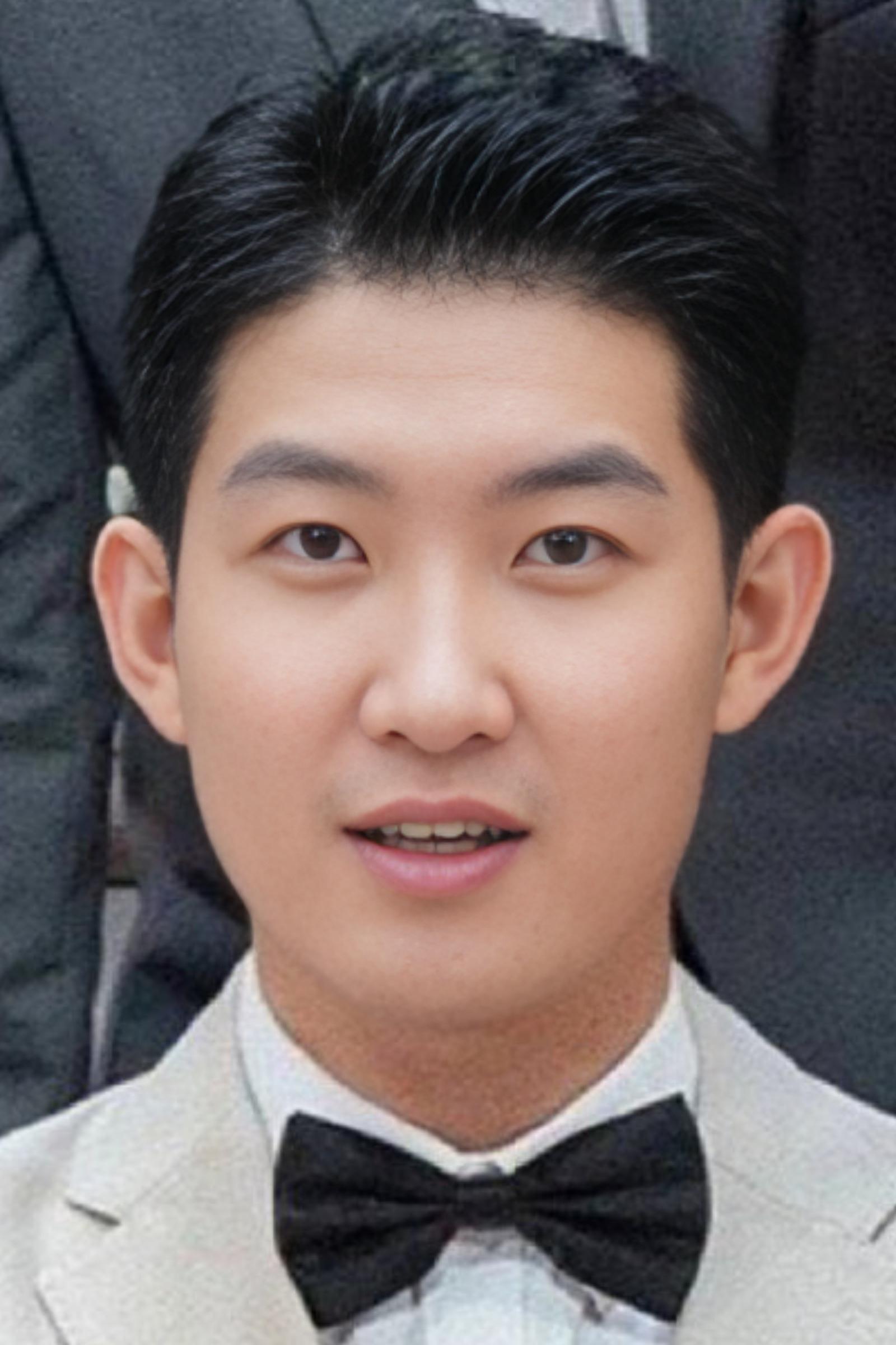 Фото  (Yan Peilun)