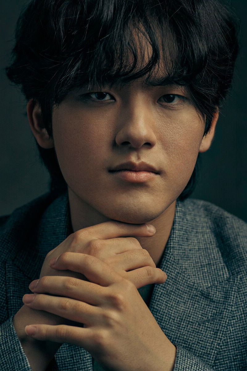 Фото  (Lim Yun-chan)