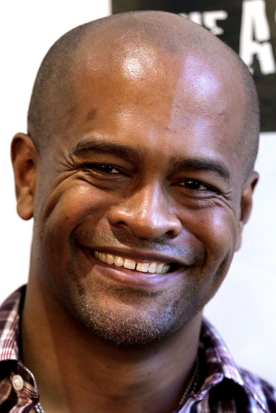 Фото  (Jude B. Lanston)