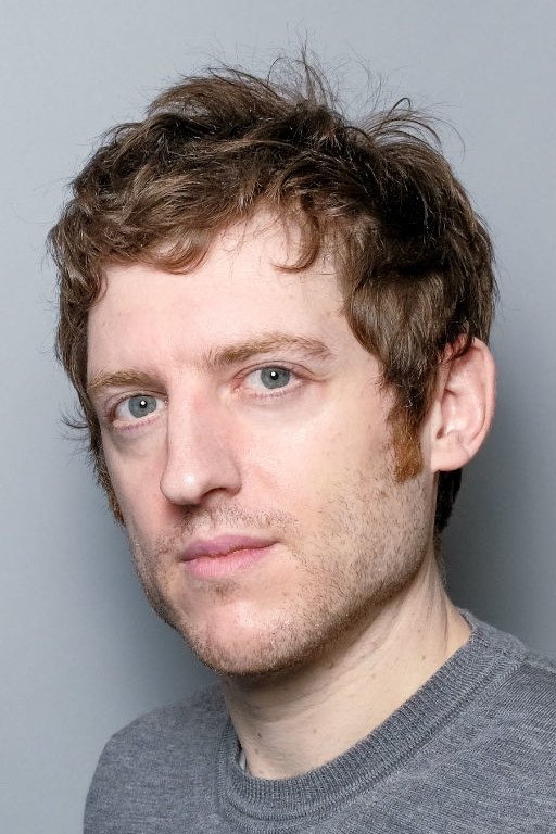 Фото  (Elis James)