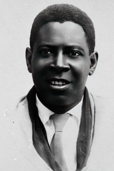 Фото  (Lud Germain)