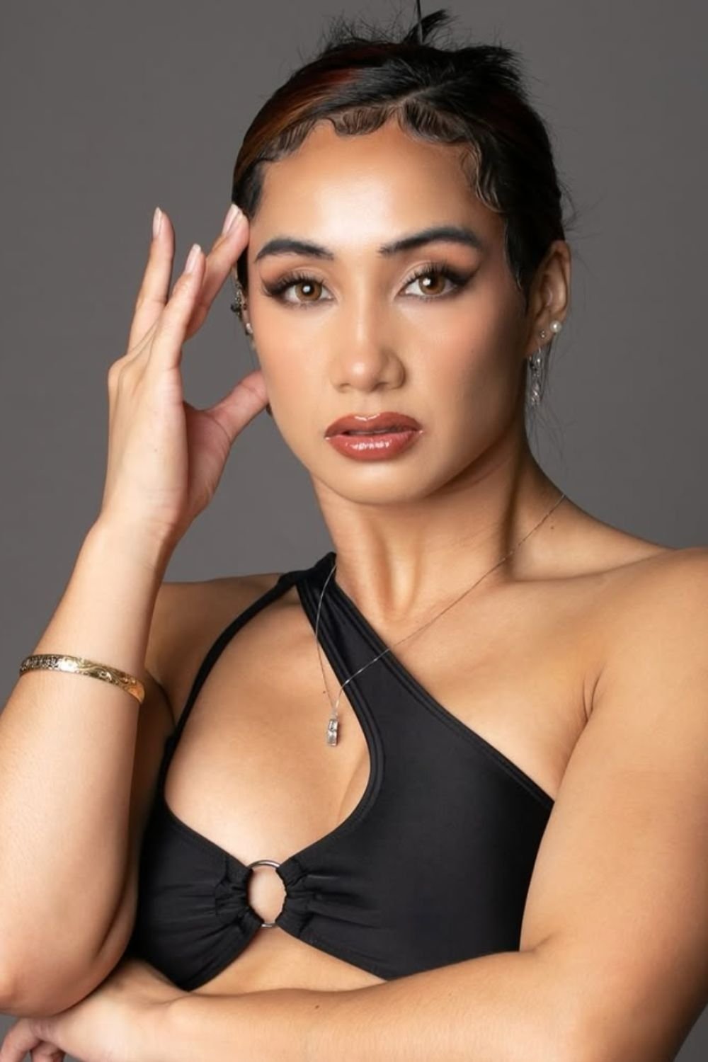 Фото  (Trinity Inay)