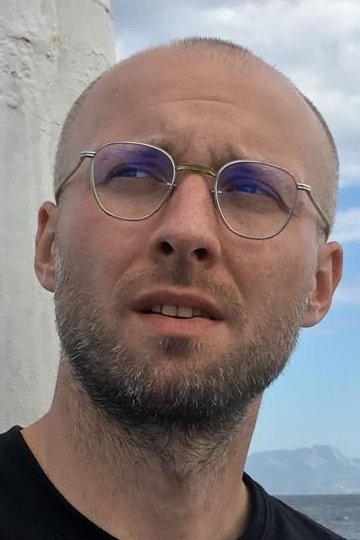 Фото  (Bartosz Sztybor)