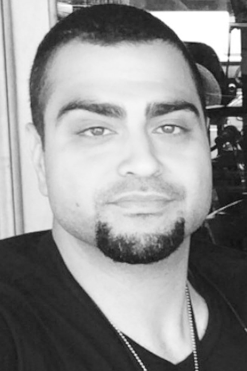 Фото  (David Zahedian)