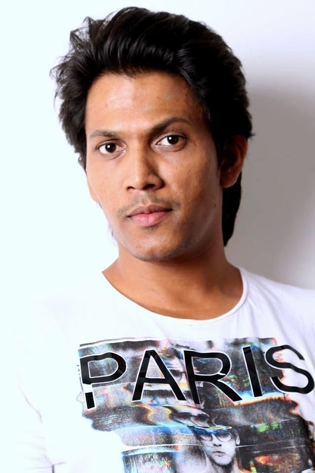 Фото  (Sooraj Harris)