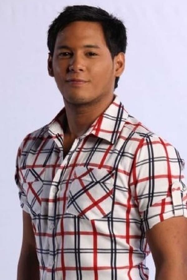 Фото  (Dominic Roco)