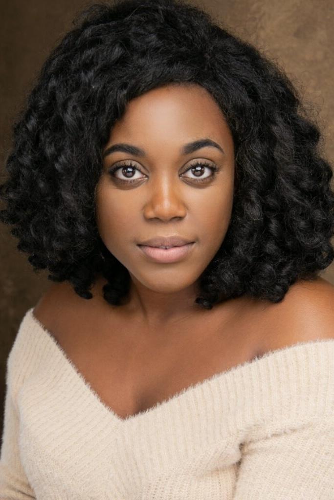 Фото  (Georgina Onuorah)