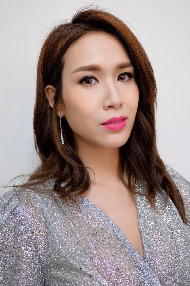 Фото  (Lisa Chong Si-Ming)