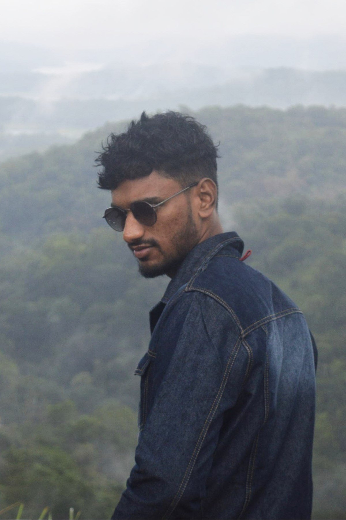 Фото  (Harish Pranav)