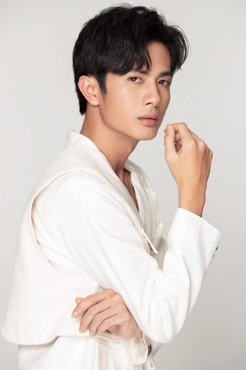 Фото  (Huỳnh Phương)