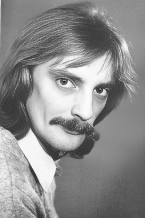 Фото  (Sergei Tvyordokhlebov)